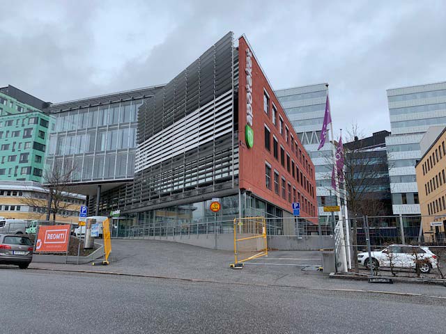 Apotekets huvudkontor med installationsgolv från Flexible Office